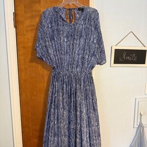 Banana Republic Chiffon Midi Dress